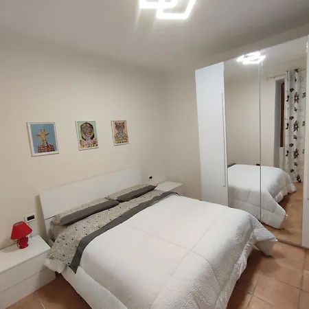 Appartamento Vicino Al Centro Di Tortona